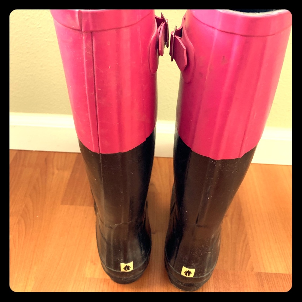 Oakiwear size 9 women’s boots